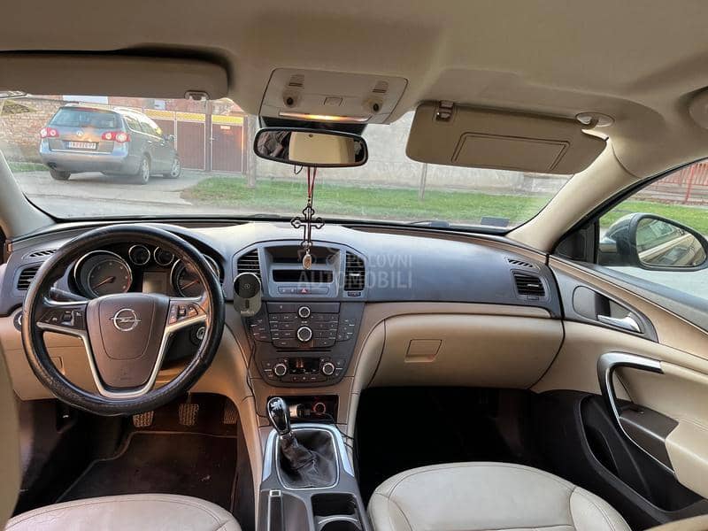 Opel Insignia 2.0 CDTI