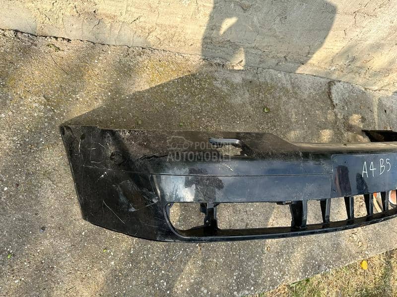 Prednji branik za A4 B5