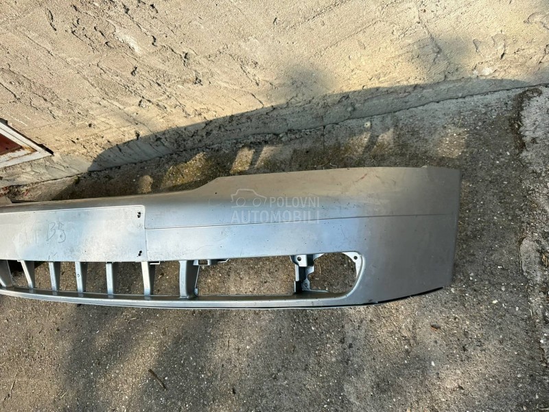 Prednji branik A4 B5