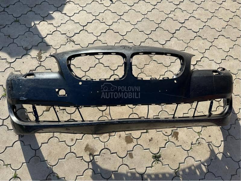 Prednji branik F10 F11