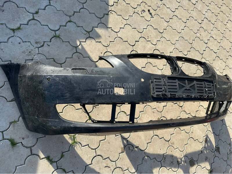 Prednji branik E60 E61