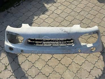 Prednji branik za Porsche Cayenne