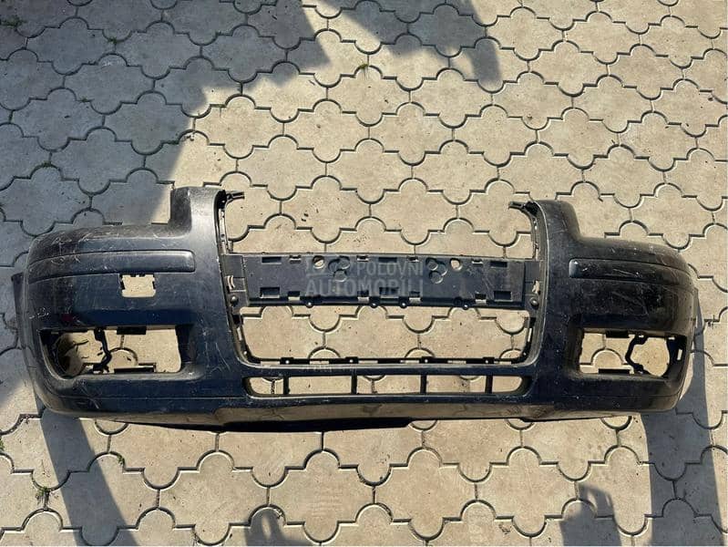 Prednji branik A3 8P