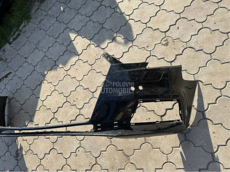 Prednji branik A3 8V