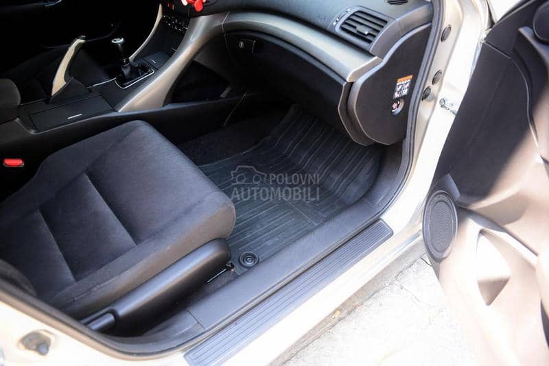 Honda Accord 2.2d