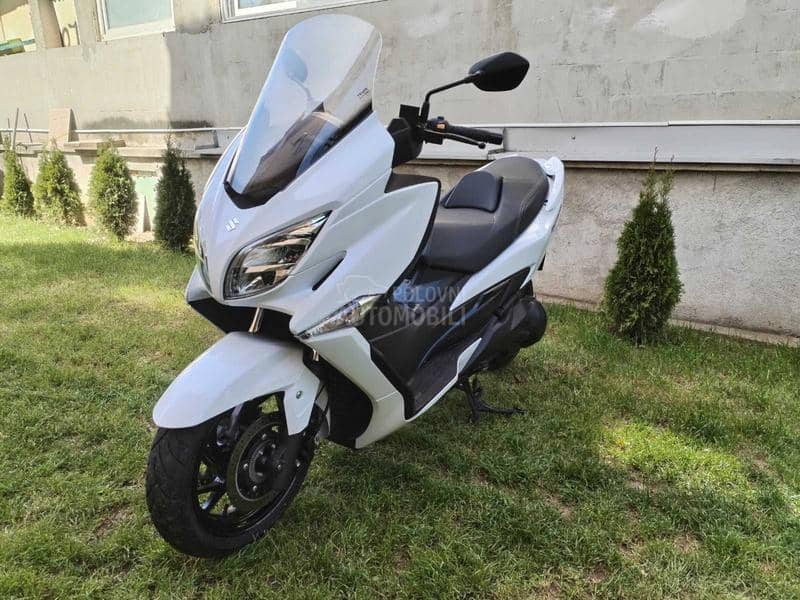 Suzuki Burgman 400 cc