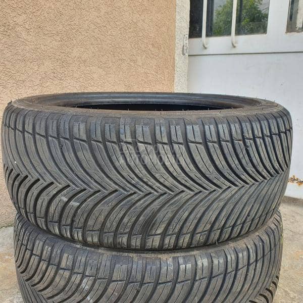 Kleber 215/45 R17 Sve sezone