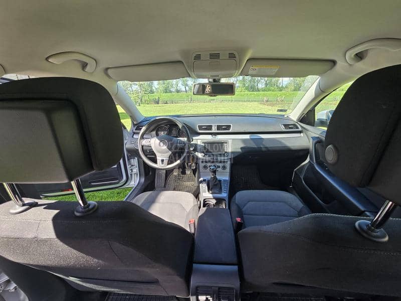 Volkswagen Passat B7 