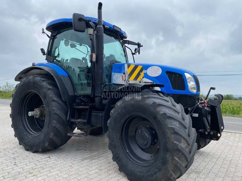 New Holland TS135A Svajcara