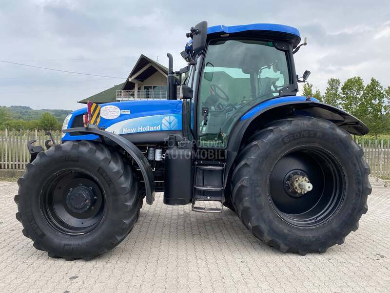 New Holland TS135A Svajcara