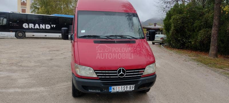 Mercedes Benz SPRINTER