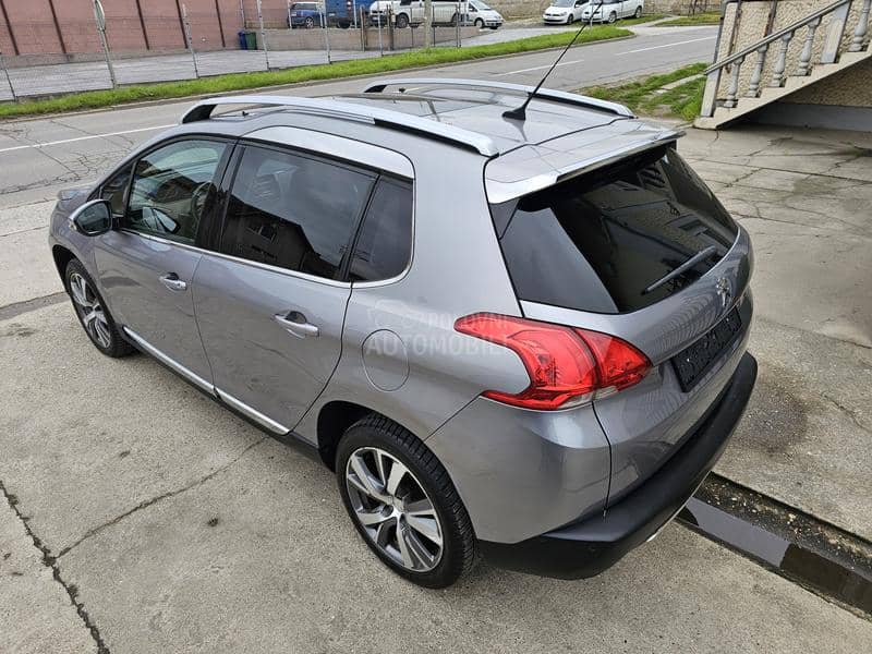 Peugeot 2008 1.6 E-HDI/ALLURE