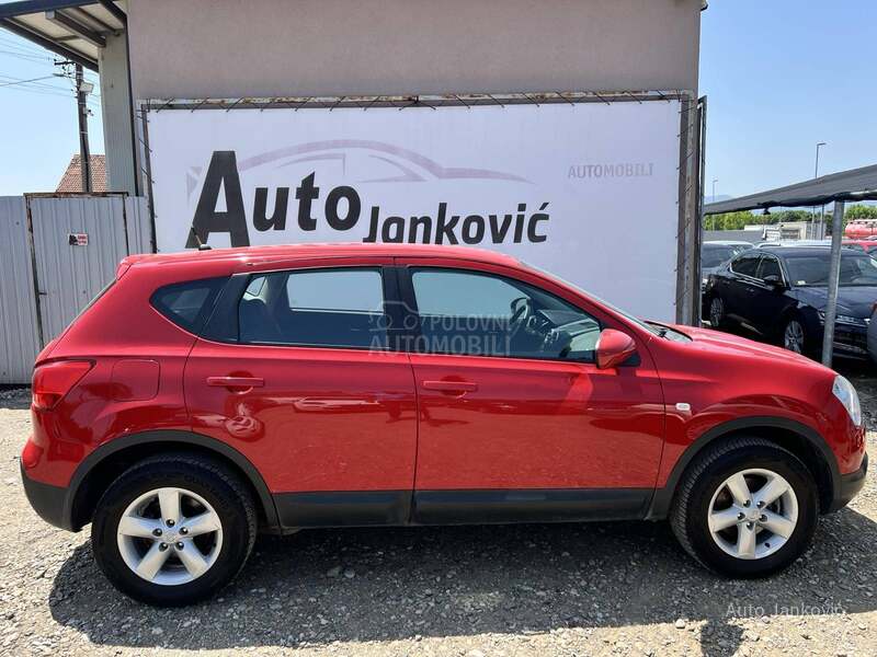 Nissan Qashqai 1.6    P L I N