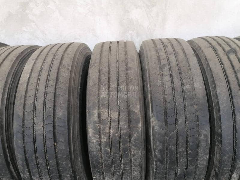 Bridgestone 295/80 R22.5 Sve sezone