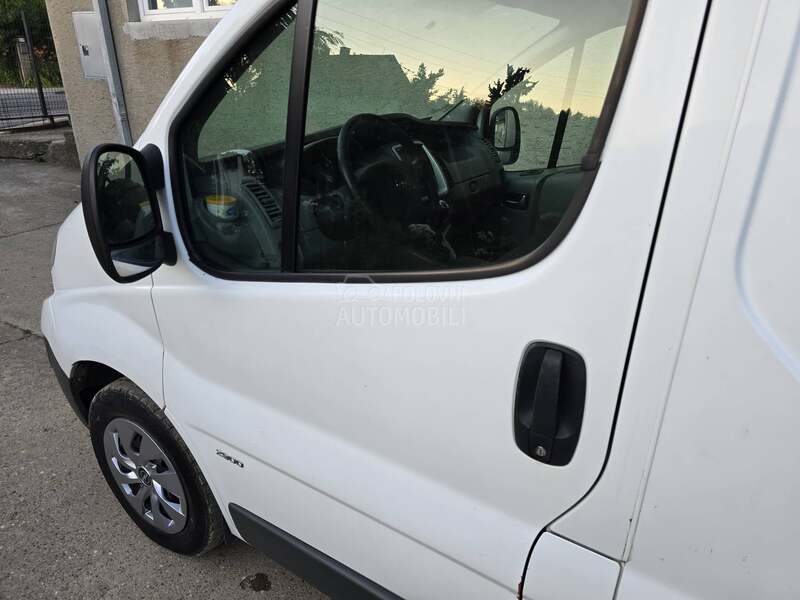 Opel Vivaro 