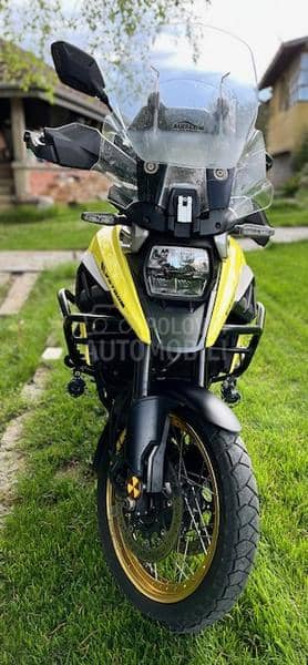 Suzuki V STROM 1050 XT
