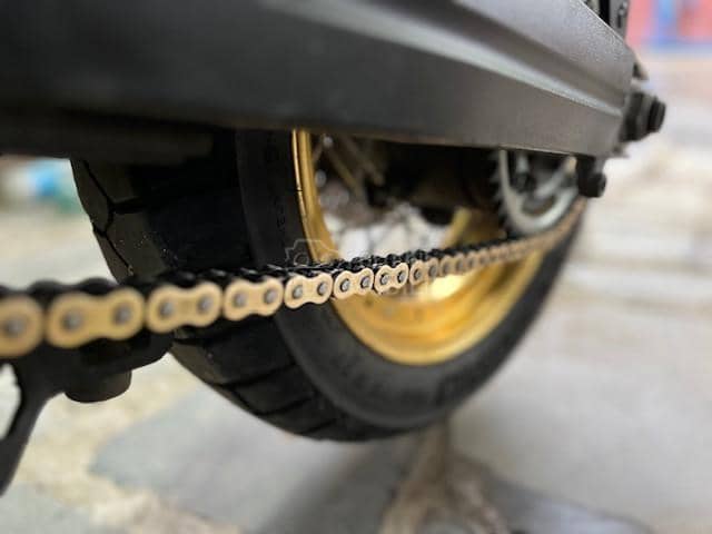 Suzuki V STROM 1050 XT