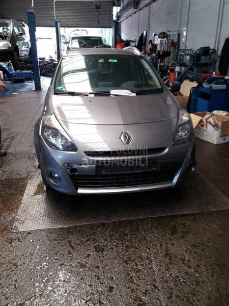 Renault Clio 2009 -  kompletan auto u delovima