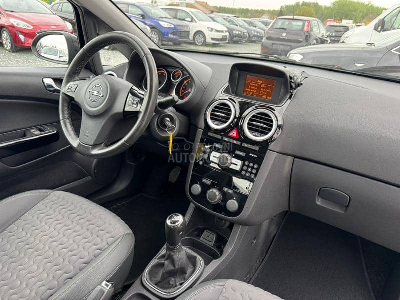 Opel Corsa D 