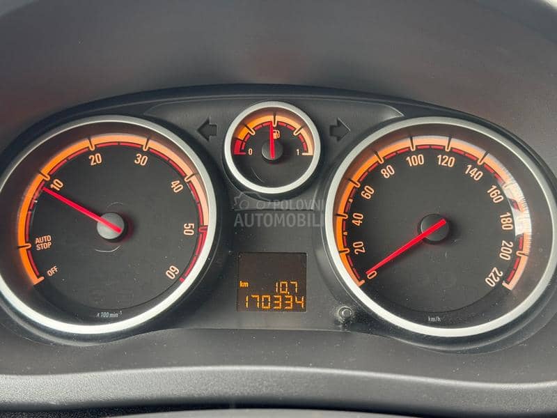 Opel Corsa D 