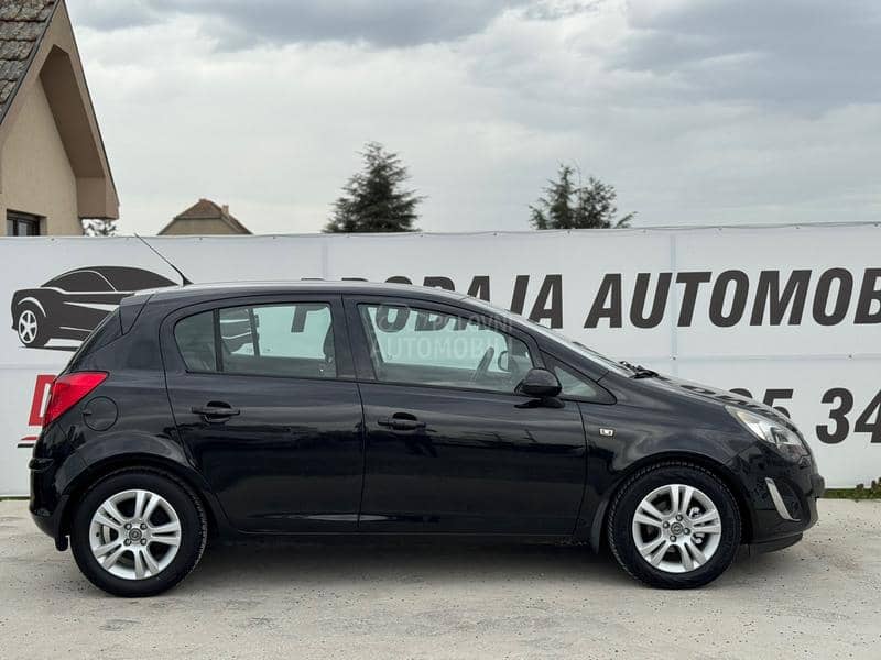 Opel Corsa D 