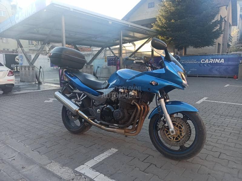 Kawasaki zr7s Hitno Fixno