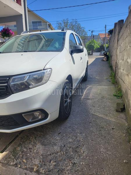 Dacia Logan 