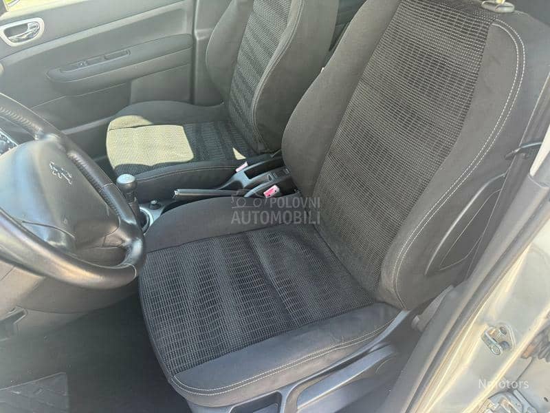 Peugeot 307 1.4 16v