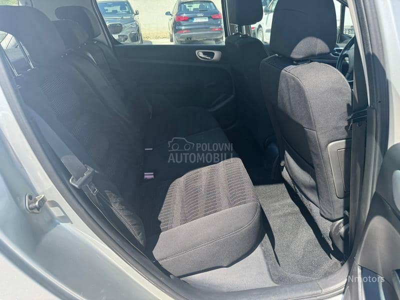 Peugeot 307 1.4 16v