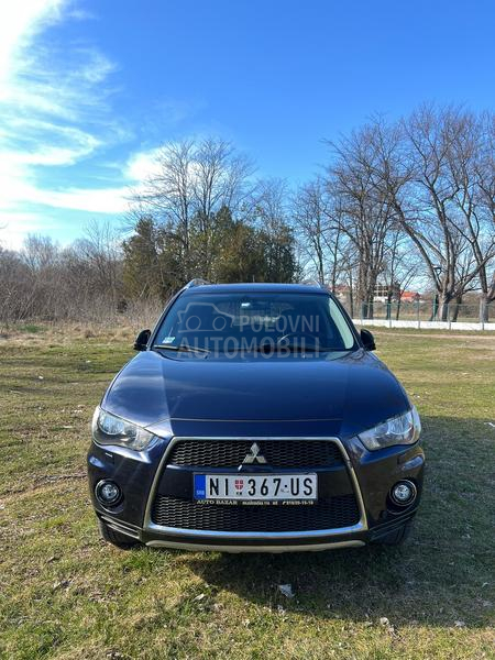 Mitsubishi Outlander o p i s 2.0d