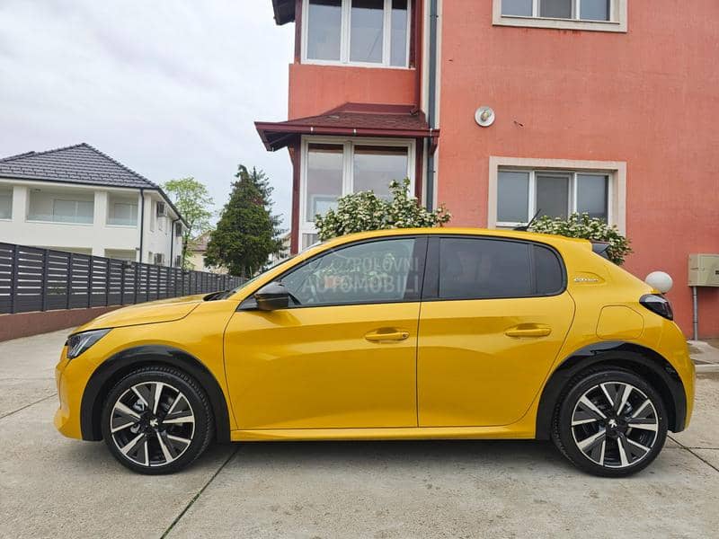 Peugeot 208 1.5HDI GTLine