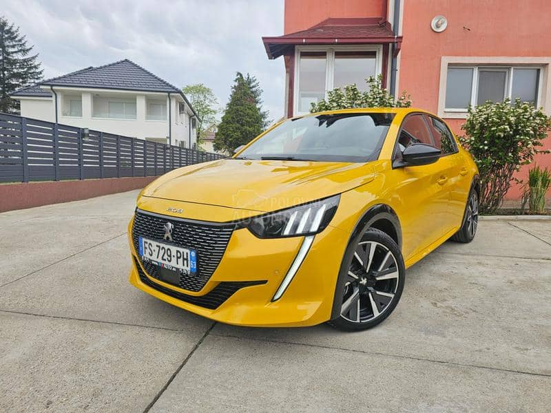 Peugeot 208 1.5HDI GTLine