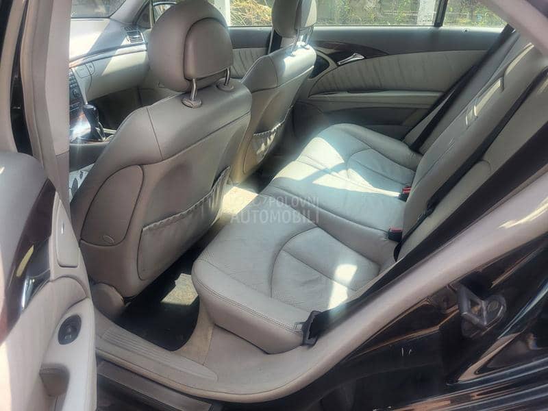Mercedes Benz E 200 Z A M E N A