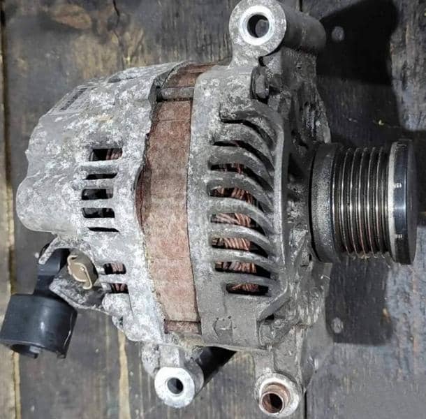 Altenator 1.6 VTi 88 KW