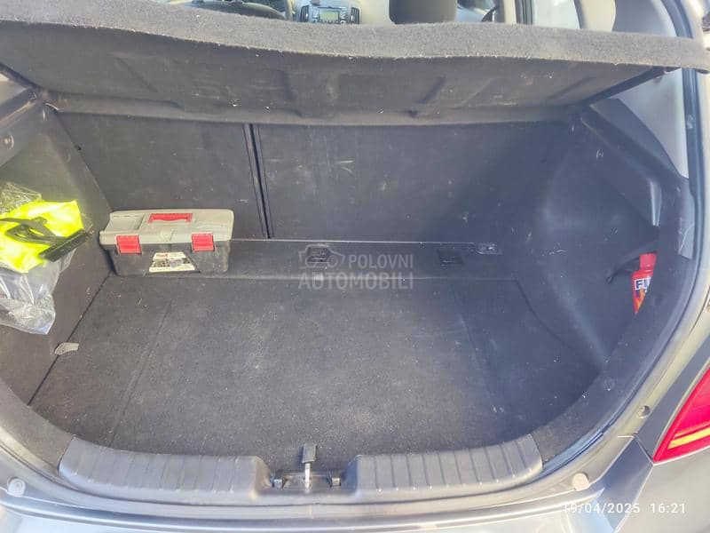 Hyundai i30 1.4 CVVT