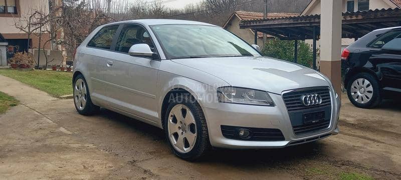Audi A3 1.8TFSI ATTRACTION
