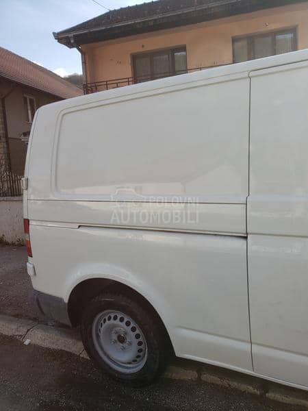 Volkswagen Transporter T5 