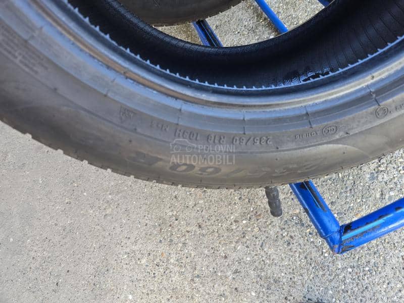 Pirelli 235/60 R18 Zimska