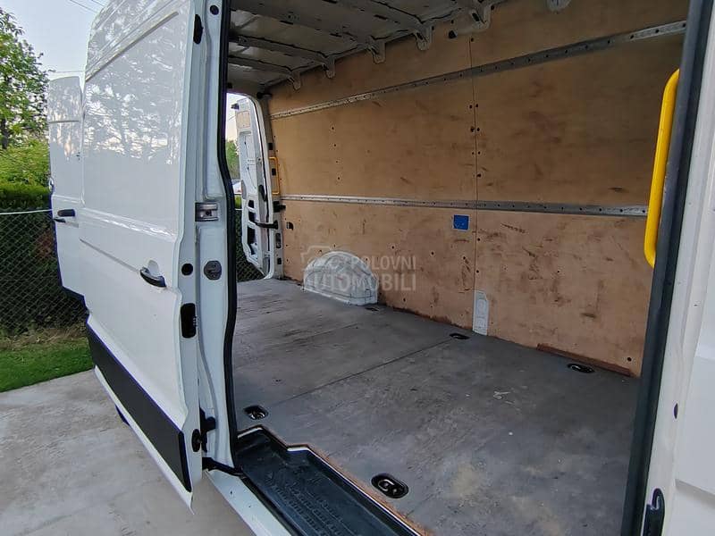 Volkswagen Crafter 2.0 tdi L4H3 MAXI