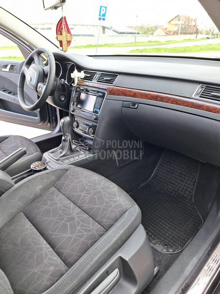 Škoda Superb 