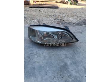Desni far za Opel Astra G