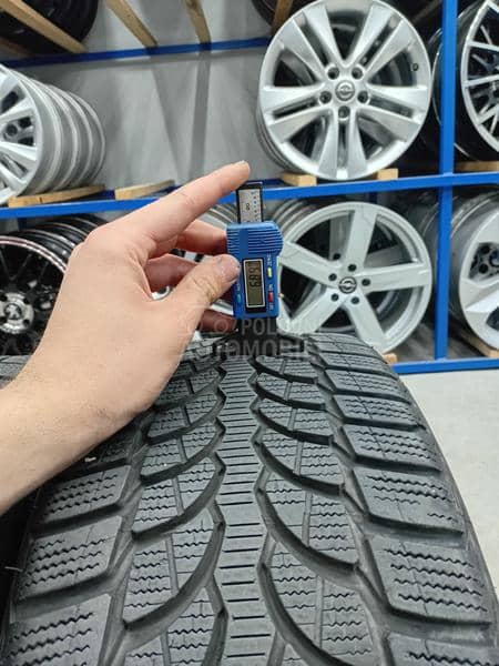 Bridgestone 215/45 R16 Zimska
