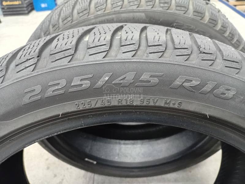 Pirelli 225/45 R18 Zimska