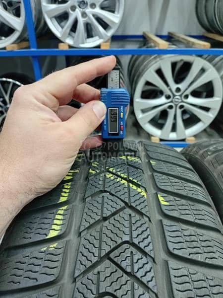 Pirelli 225/45 R18 Zimska