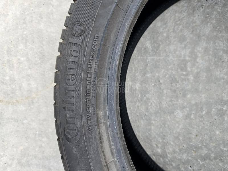 Continental 235/45 R19 Zimska
