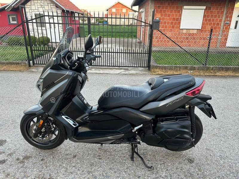Yamaha xmax 400 /NOV/