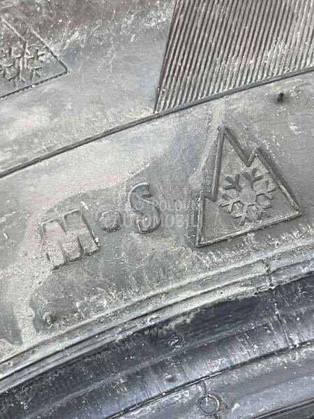 Continental 205/55 R17 Zimska