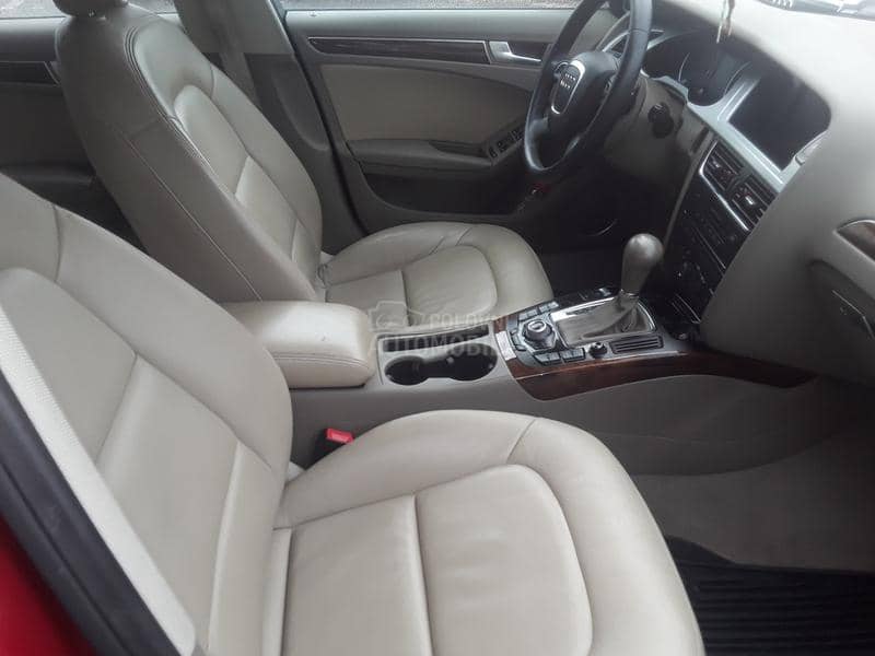 Audi A4 2009 -  kompletan auto u delovima
