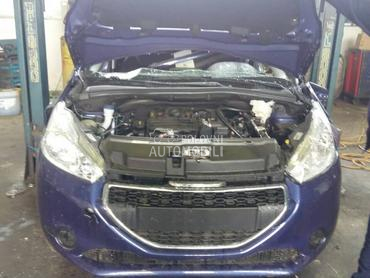Peugeot 208 2013 -  kompletan auto u delovima