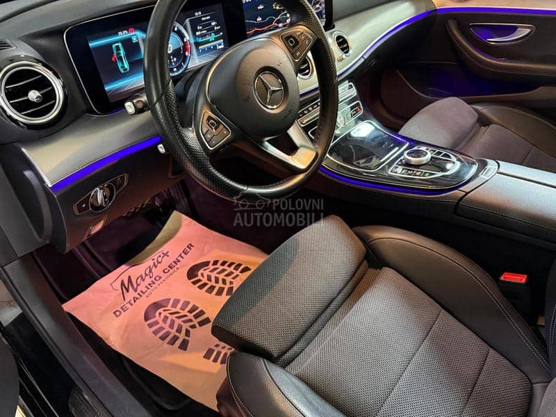 Mercedes Benz E 200 